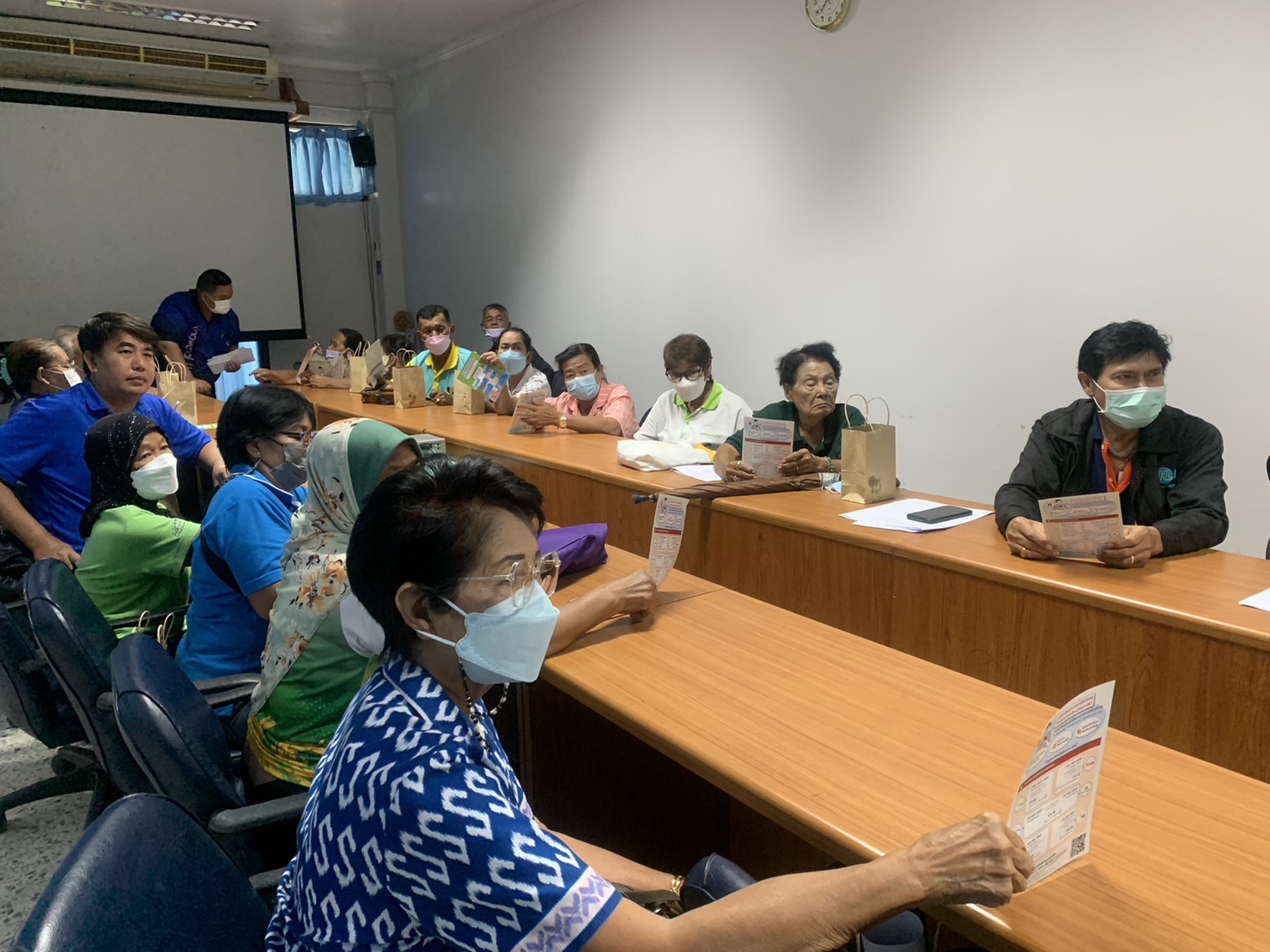 ขาวท-13-(4).jpg